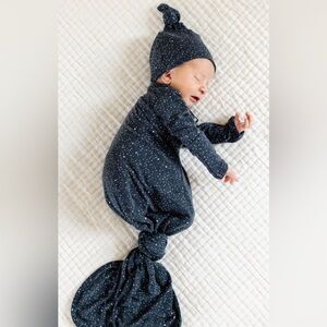 Lou Lou & Company Knotted Gown Black Stars & Hat